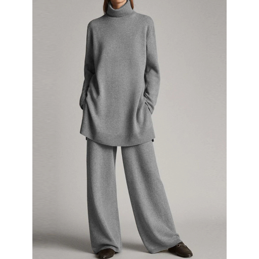 Women's Plus Size Turtleneck Sweater Set