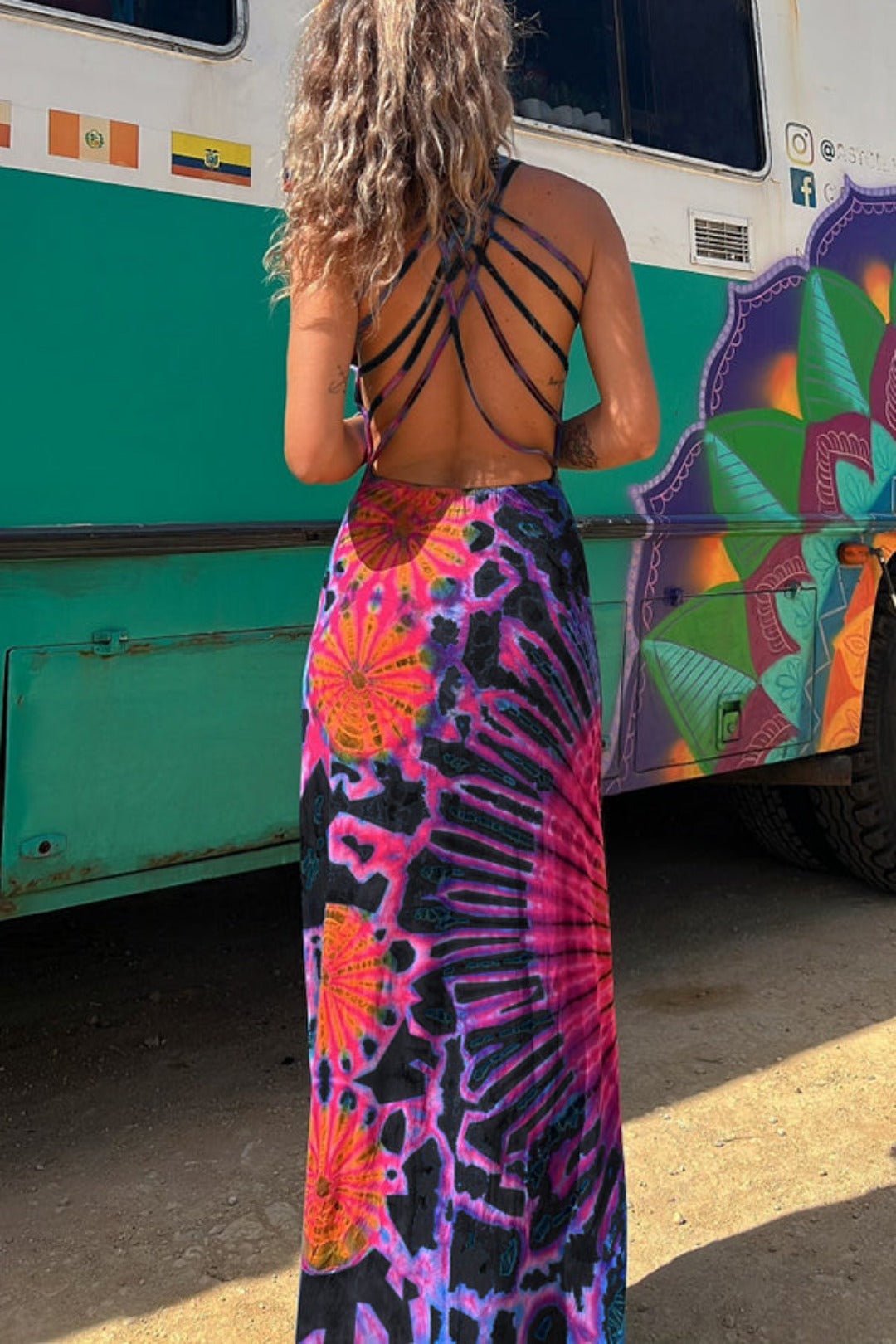 Women’s Vibrant Tie-Dye Maxi Dress for Casual Style