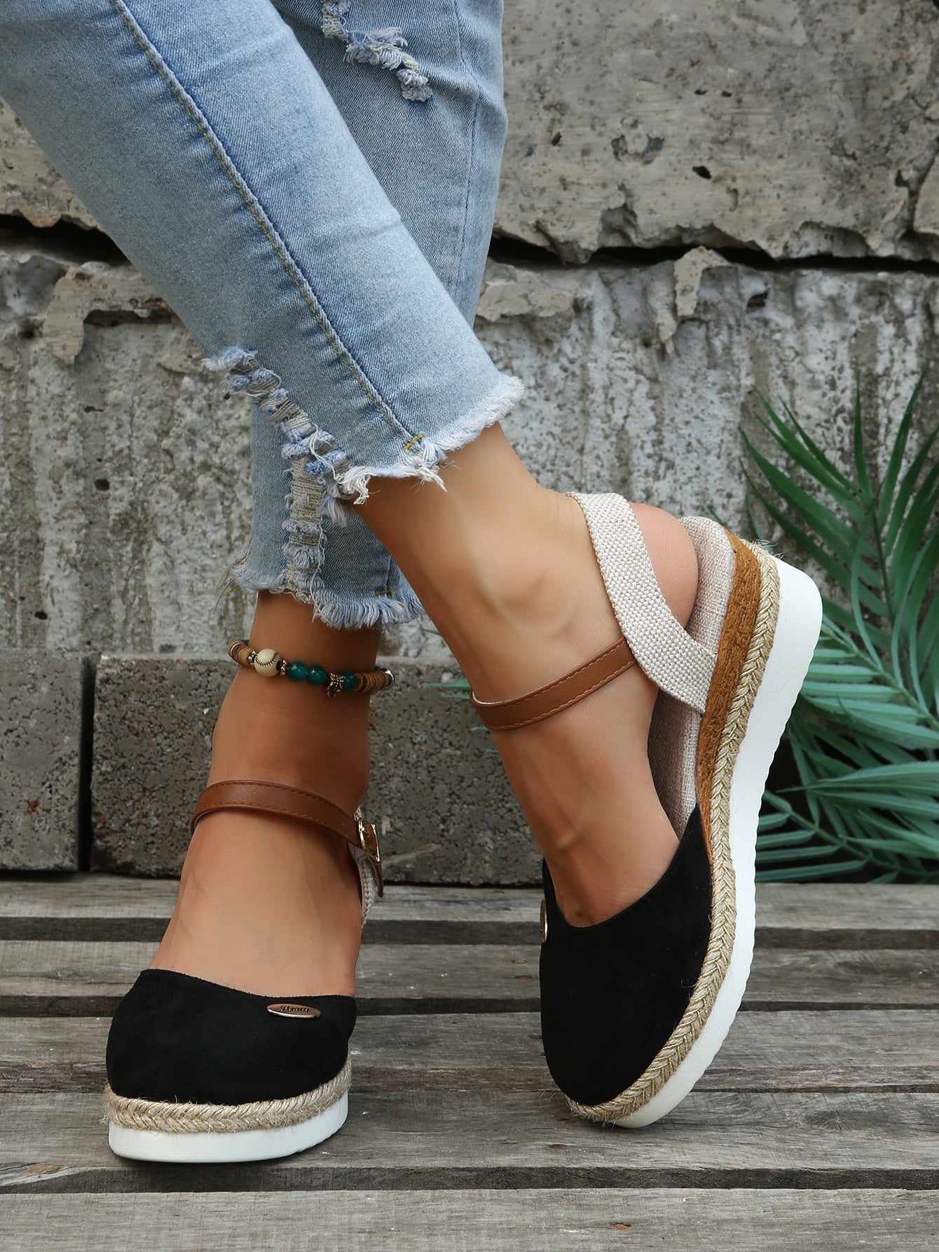 Orthopedic Espadrilles: Stylish & Comfortable