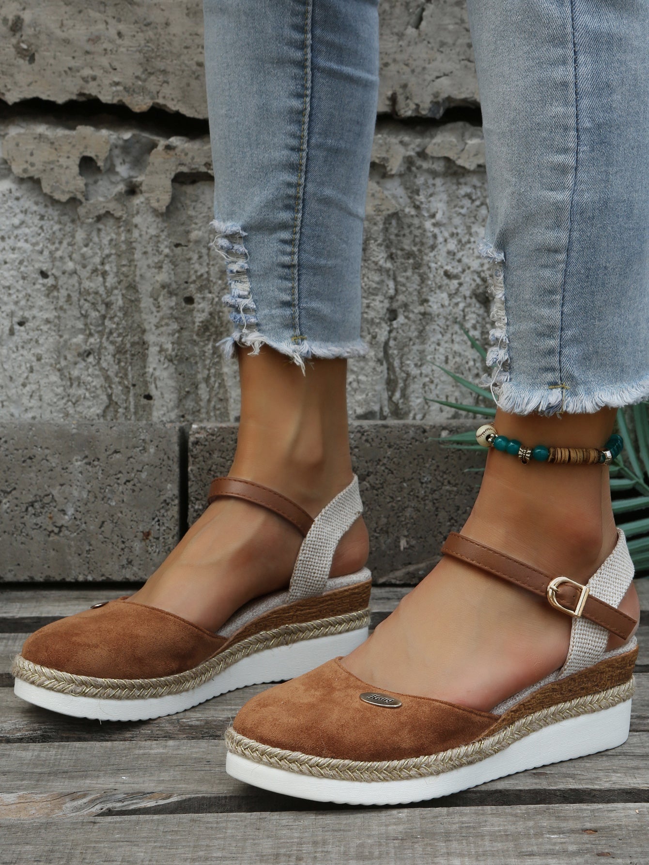 Orthopedic Espadrilles: Stylish & Comfortable