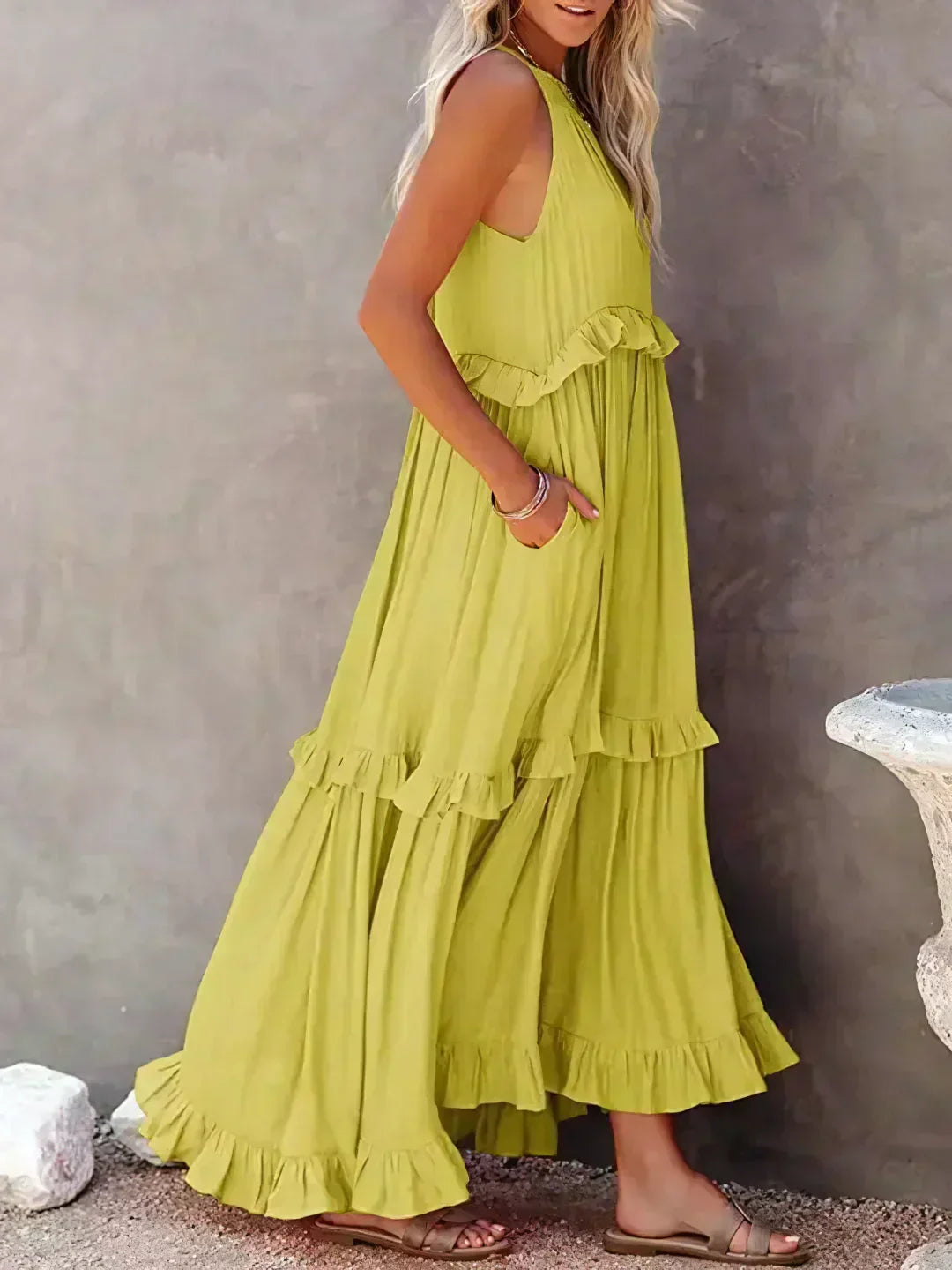 Mia | Elegant Halter Dress with Ruffle Trim