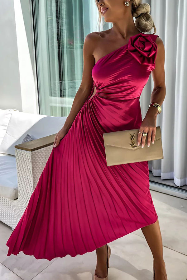 Willow | Elegant Pleated Dress with Shoulder Detail