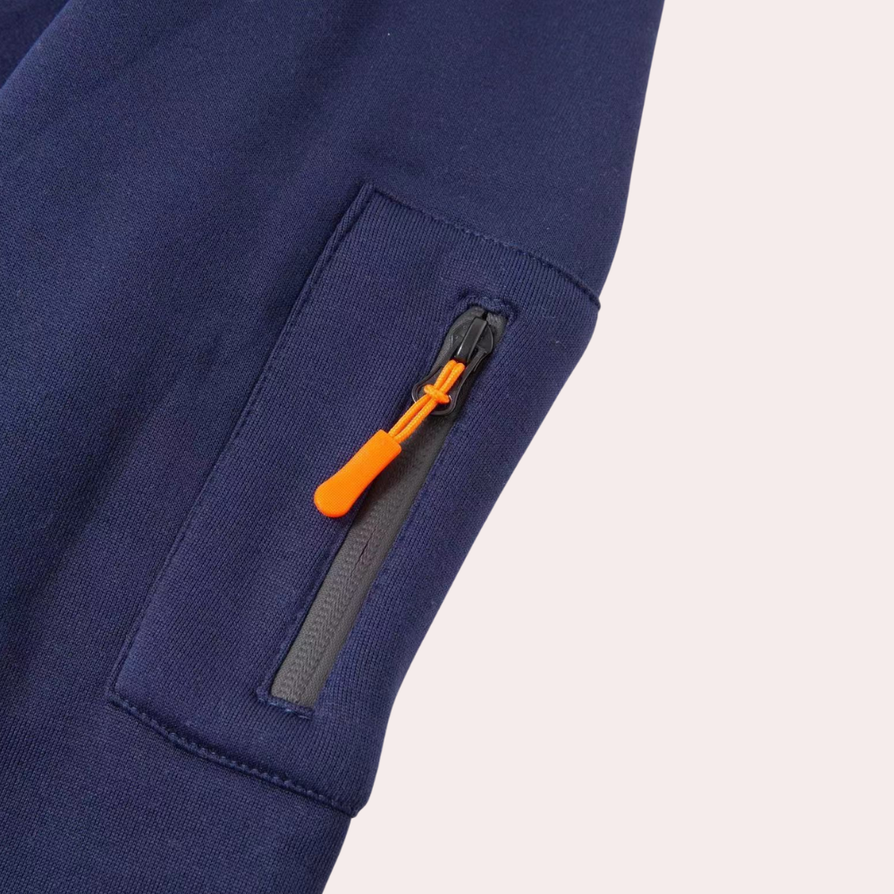 Calin - Men's Hoodie with Style and Comfort