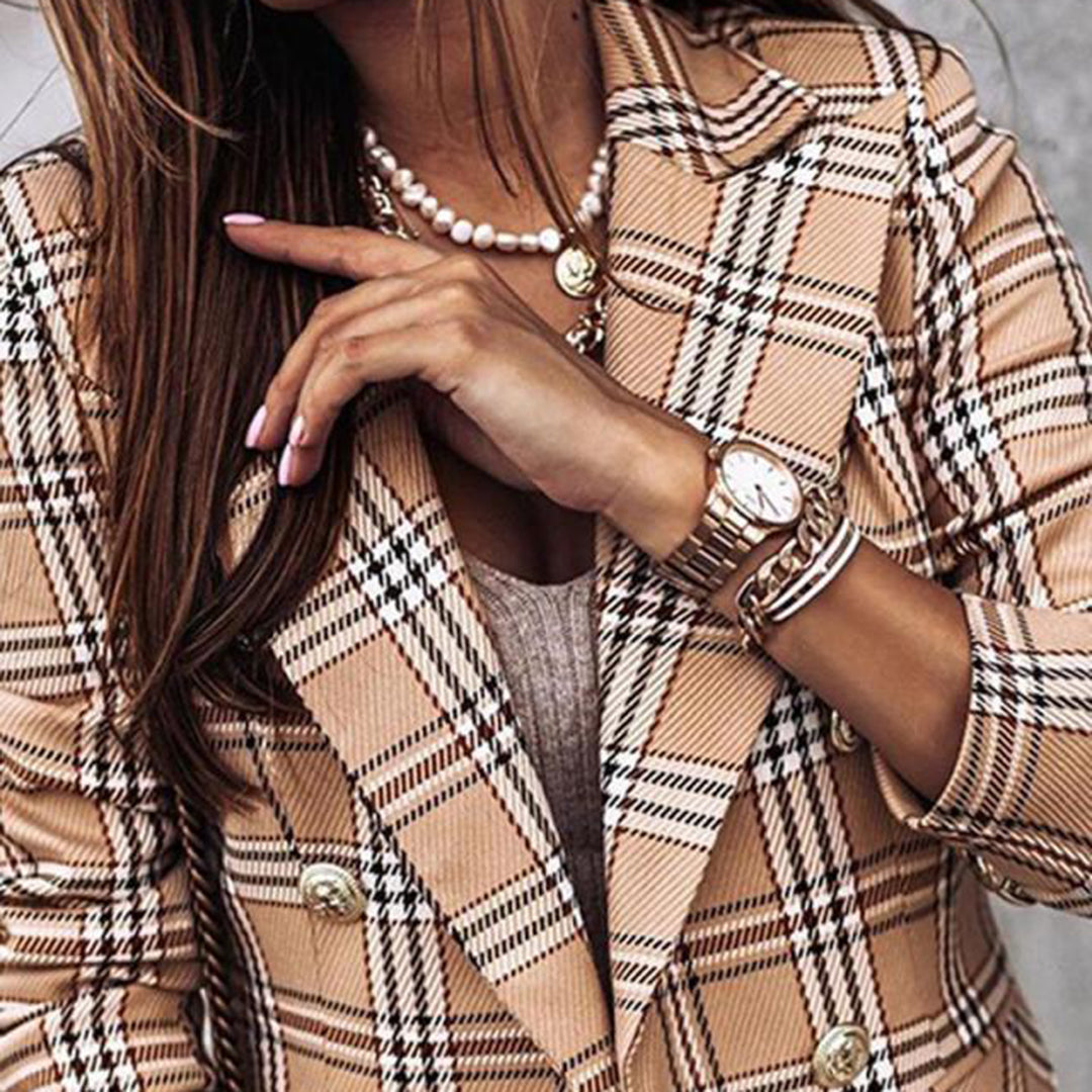 Stylish and Sophisticated Women's Blazer