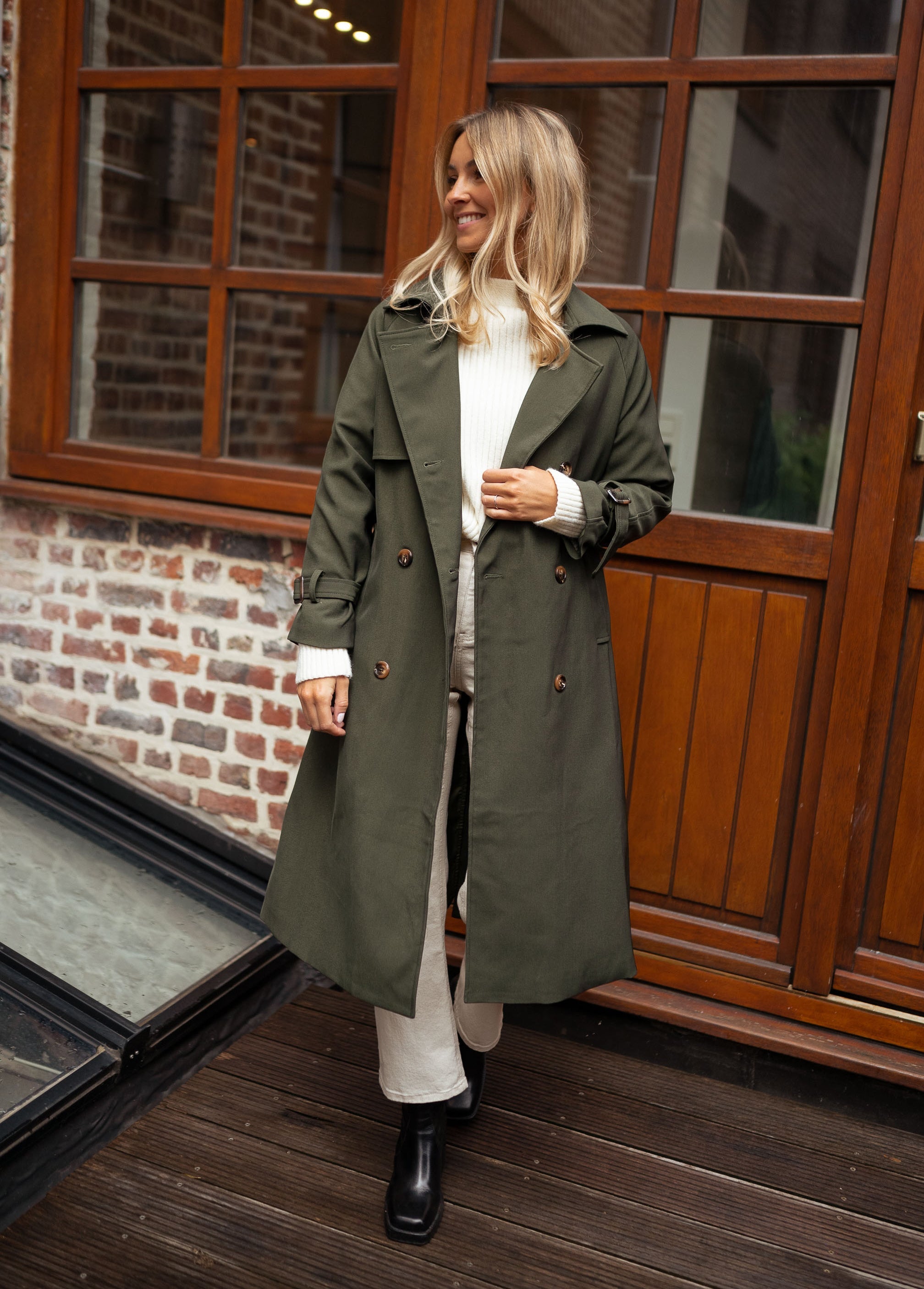 Charlie - Elegant Trenchcoat
