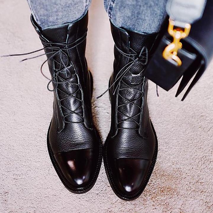 Elegant Leather Heel Boots