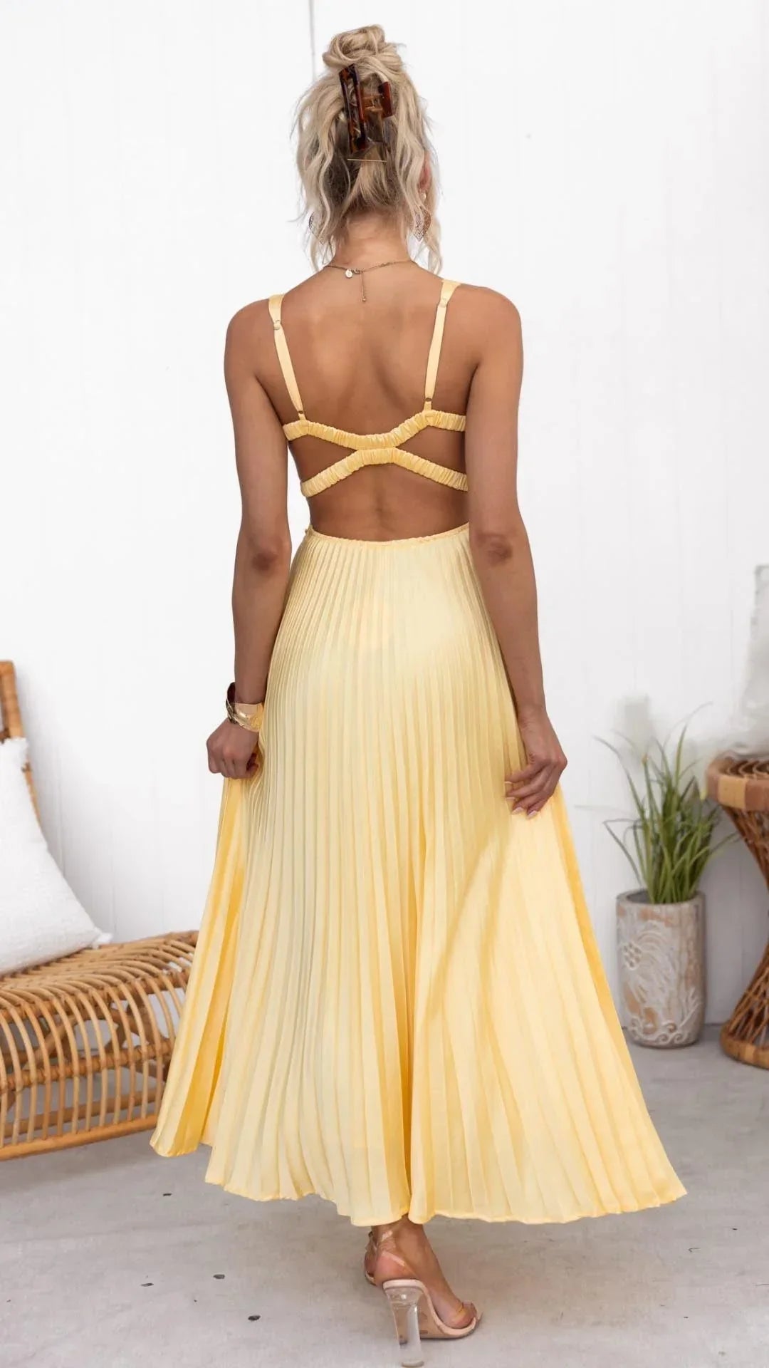Zara | Elegant Yellow Pleated V-Neck Maxi Dress