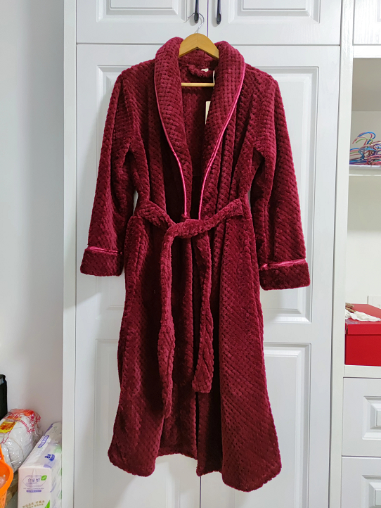 Cozy Bathrobe | Stylish And Comfortable