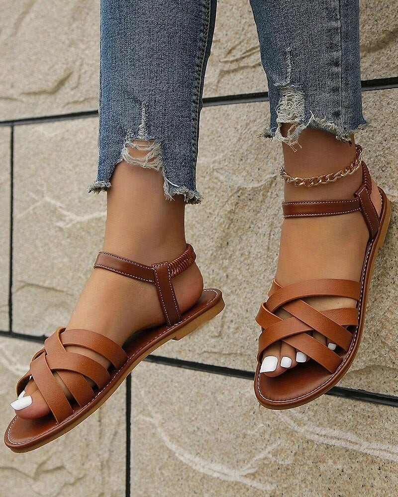 Daisy | Elegant Summer Sandals with Refined Straps