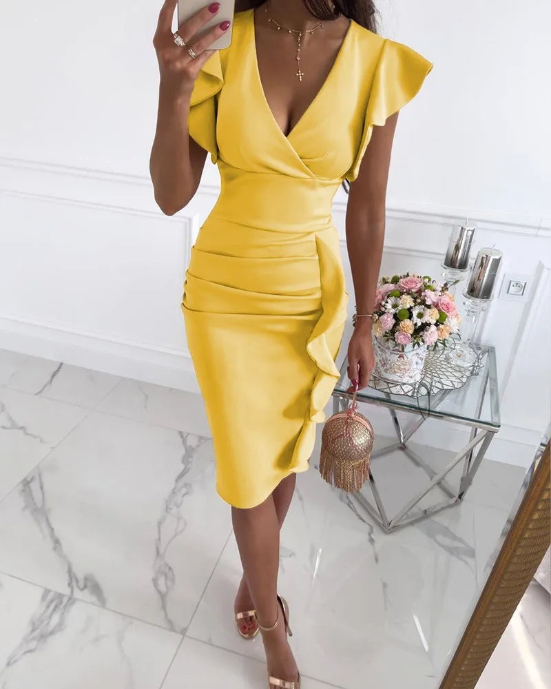 Harriet | Elegant Bodycon Dress with Flutter Sleeves
