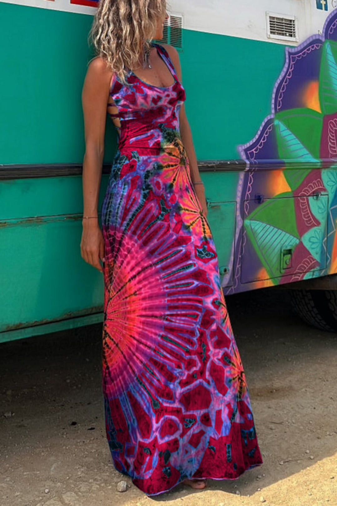 Women’s Vibrant Tie-Dye Maxi Dress for Casual Style