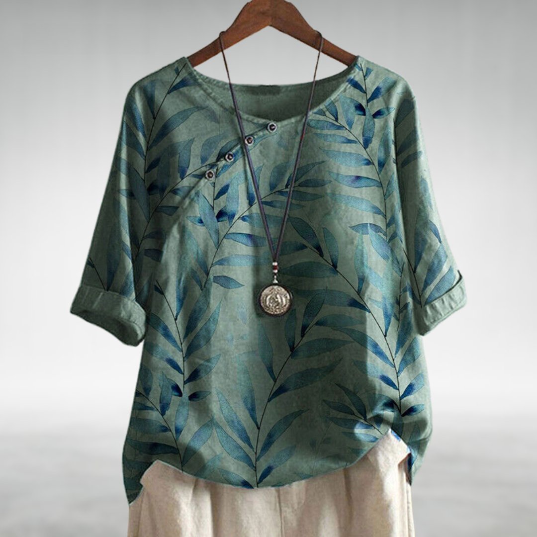 Helene | Feminine Pleated Collar Shirt