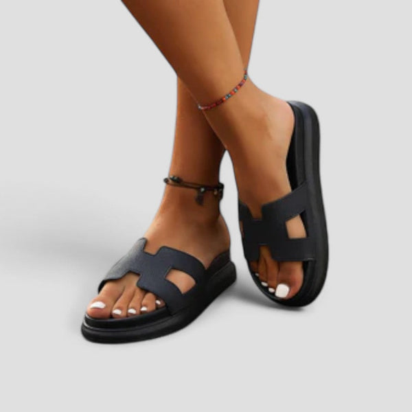 Georgia | Women's Orthopedic Wide Fit Slip-On Slippers