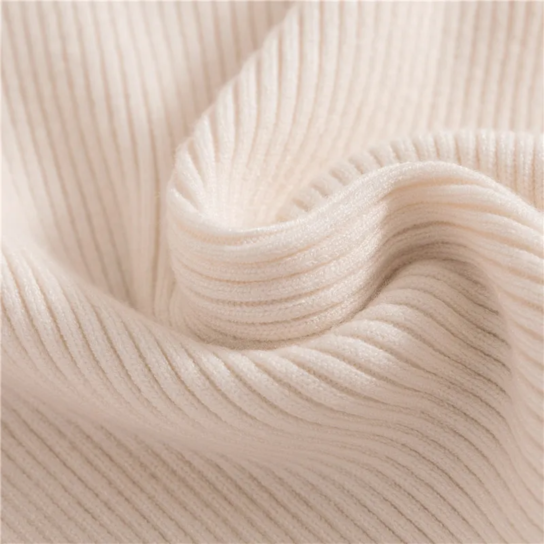 Lorrie | Cashmere Turtleneck