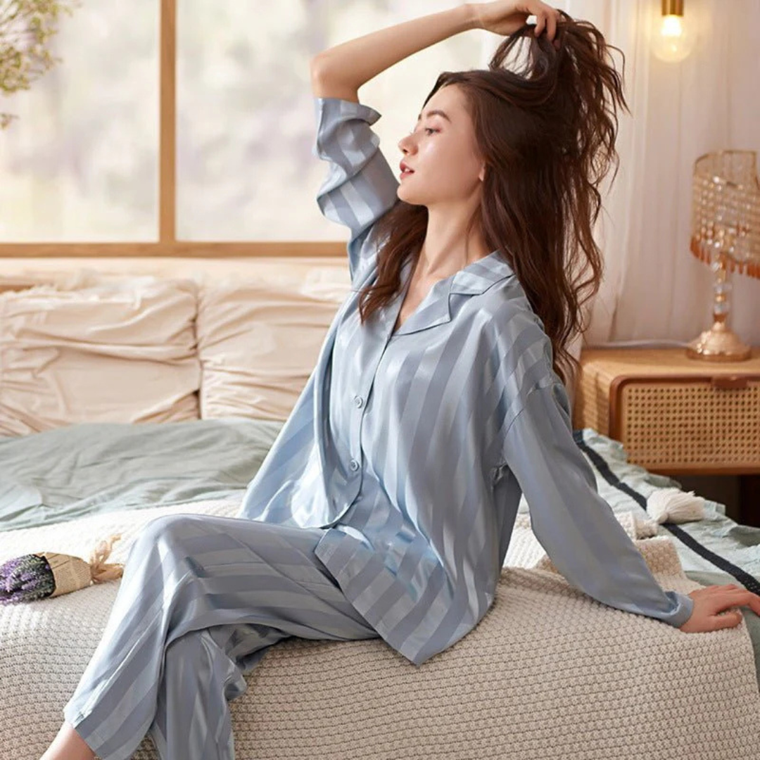Women's Striped Pajama Set Premium