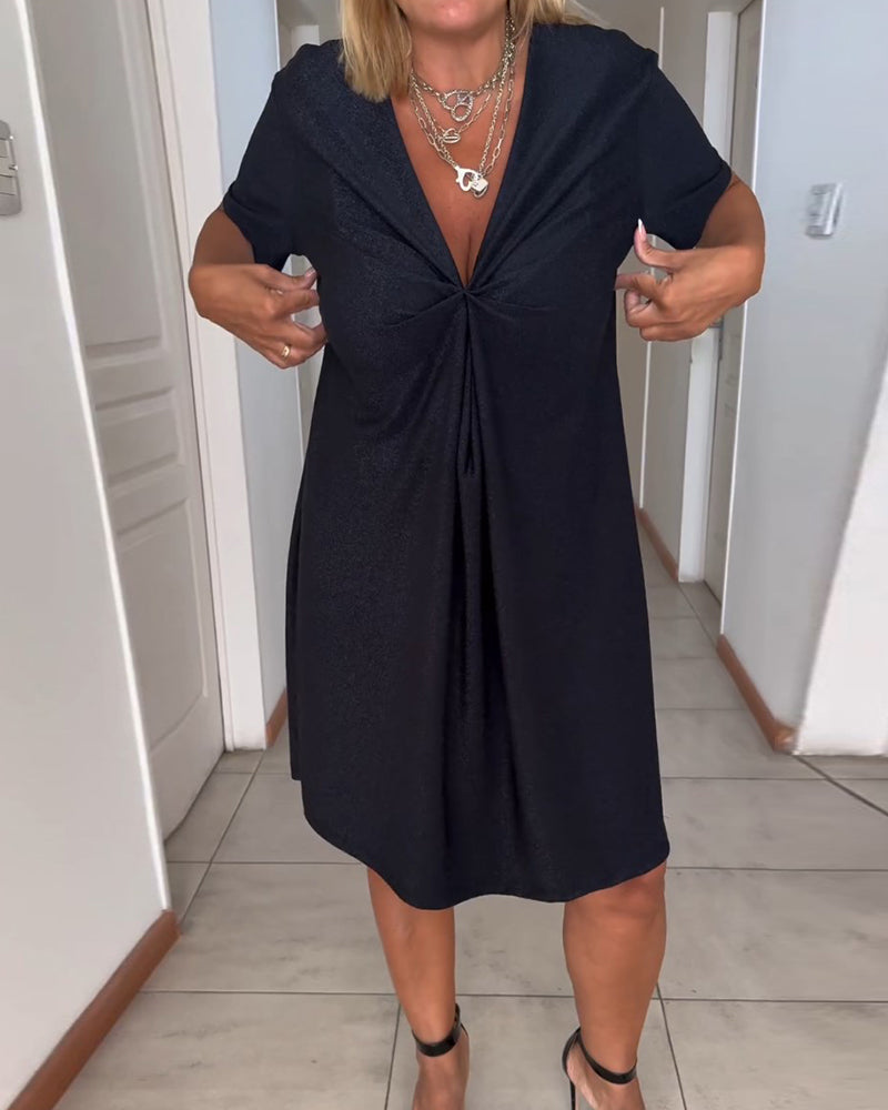 Amelia | Chic Twisted Dress with Elegant Design