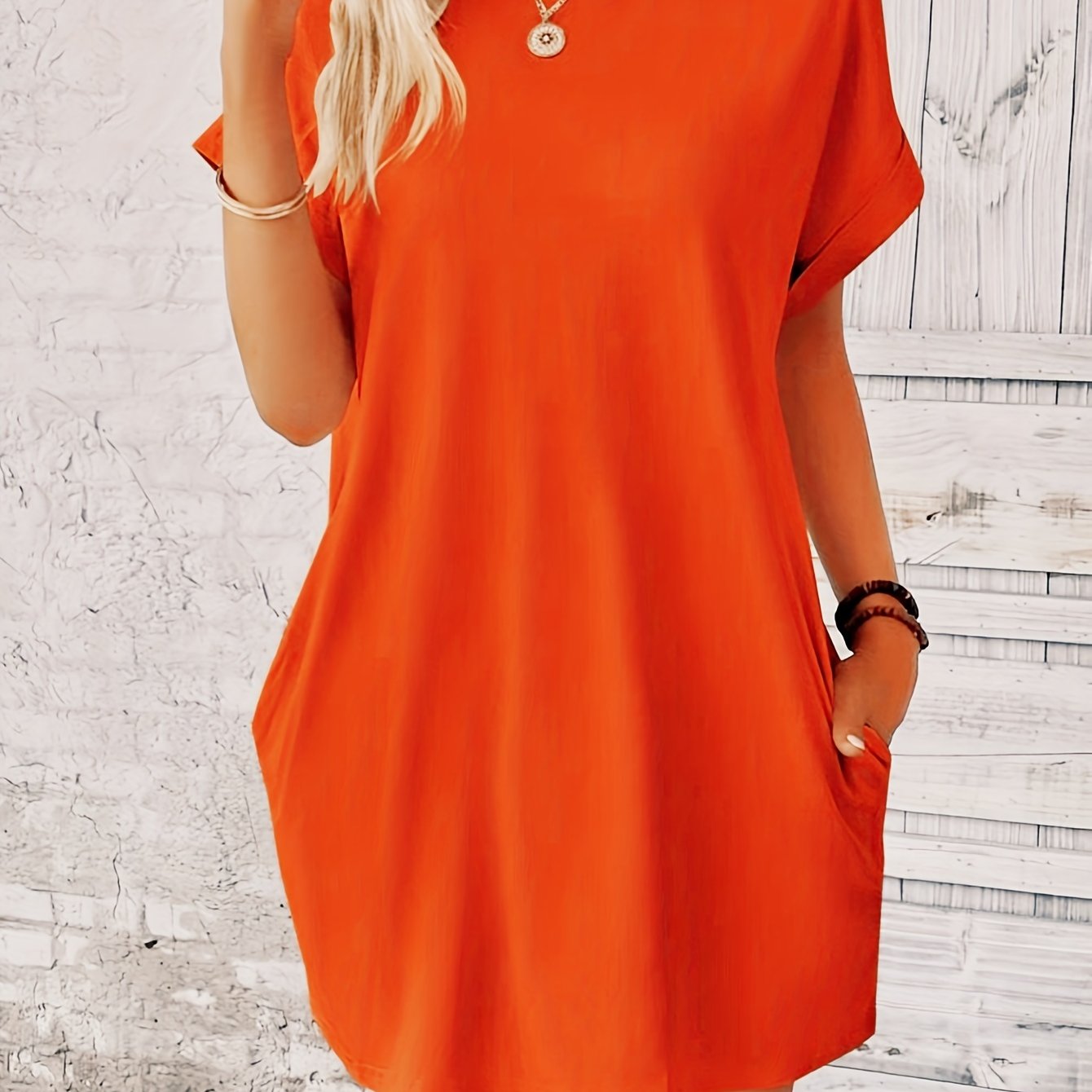 Heidi | Casual Dress with Round Neckline and Short Sleeves