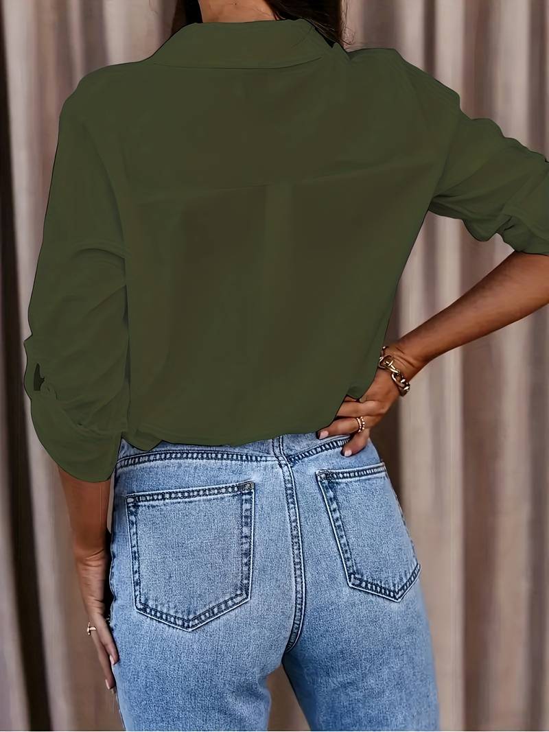 CORINE | Relaxed blouse with V-neck for spring
