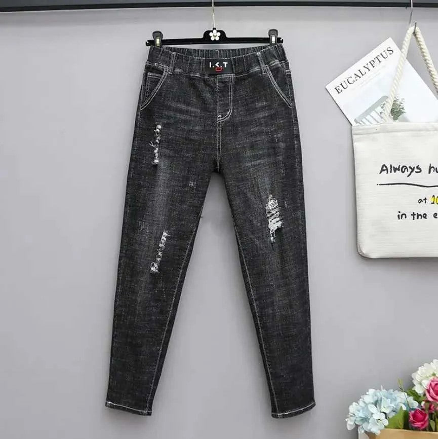 Elastic High-Waisted Baggy Jeans In Plus Size